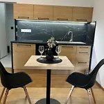 Apartment Ar Tahiti Black *