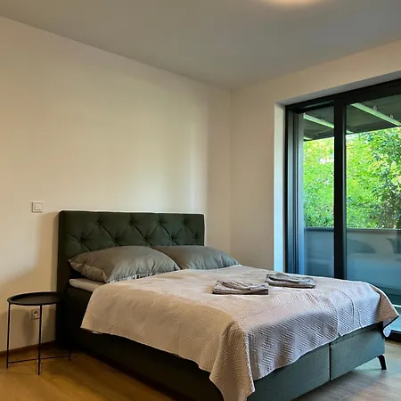 Ar Tahiti Black * Kosice